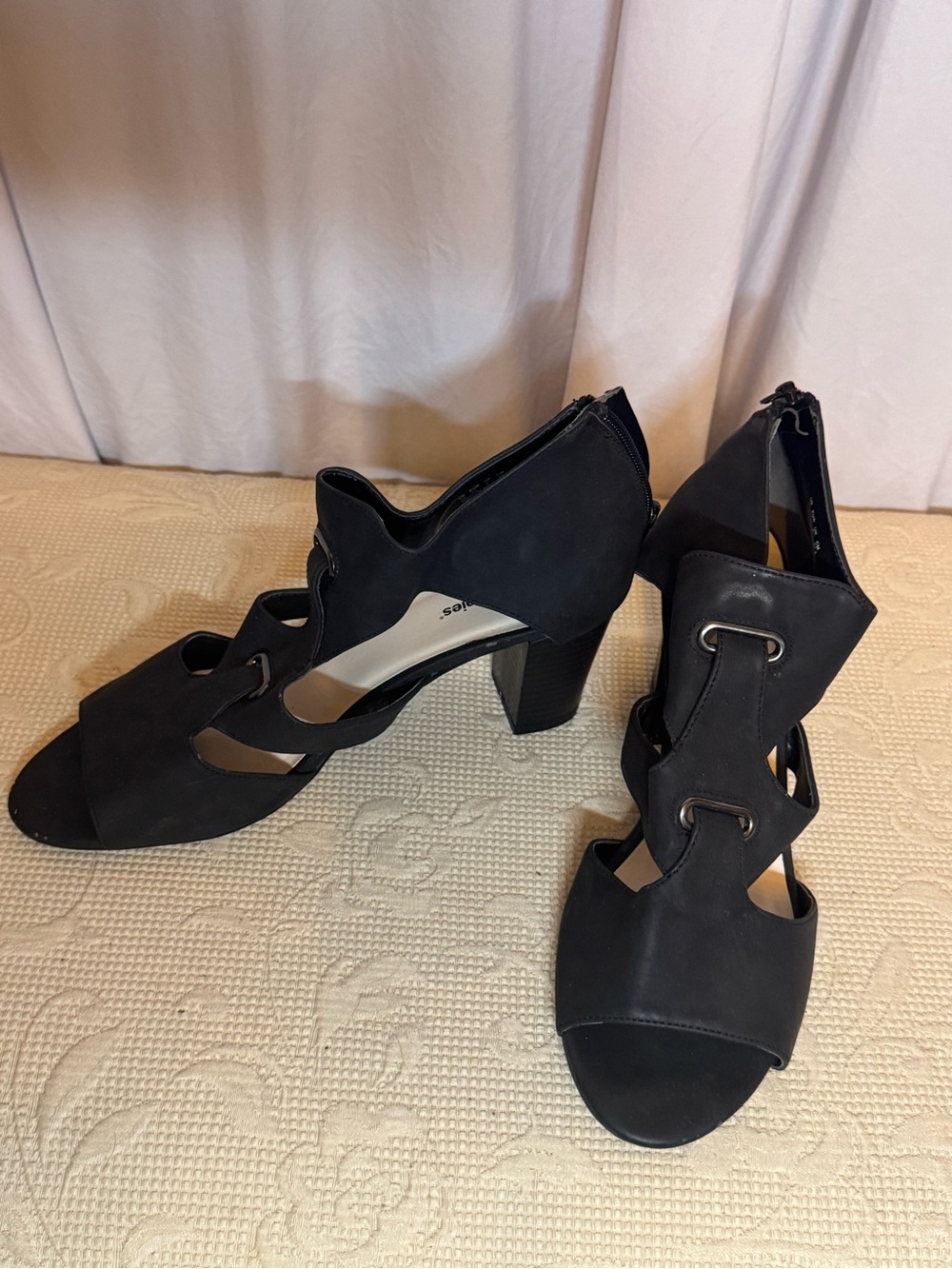 Hush Puppies Black Cutout Block Heel Sandals